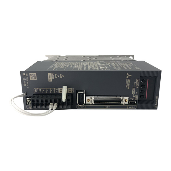 Mitsubishi MR-JE-40A Servo Drive