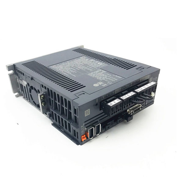 Mitsubishi MR-J4-100B-RJ Servo Amplifier